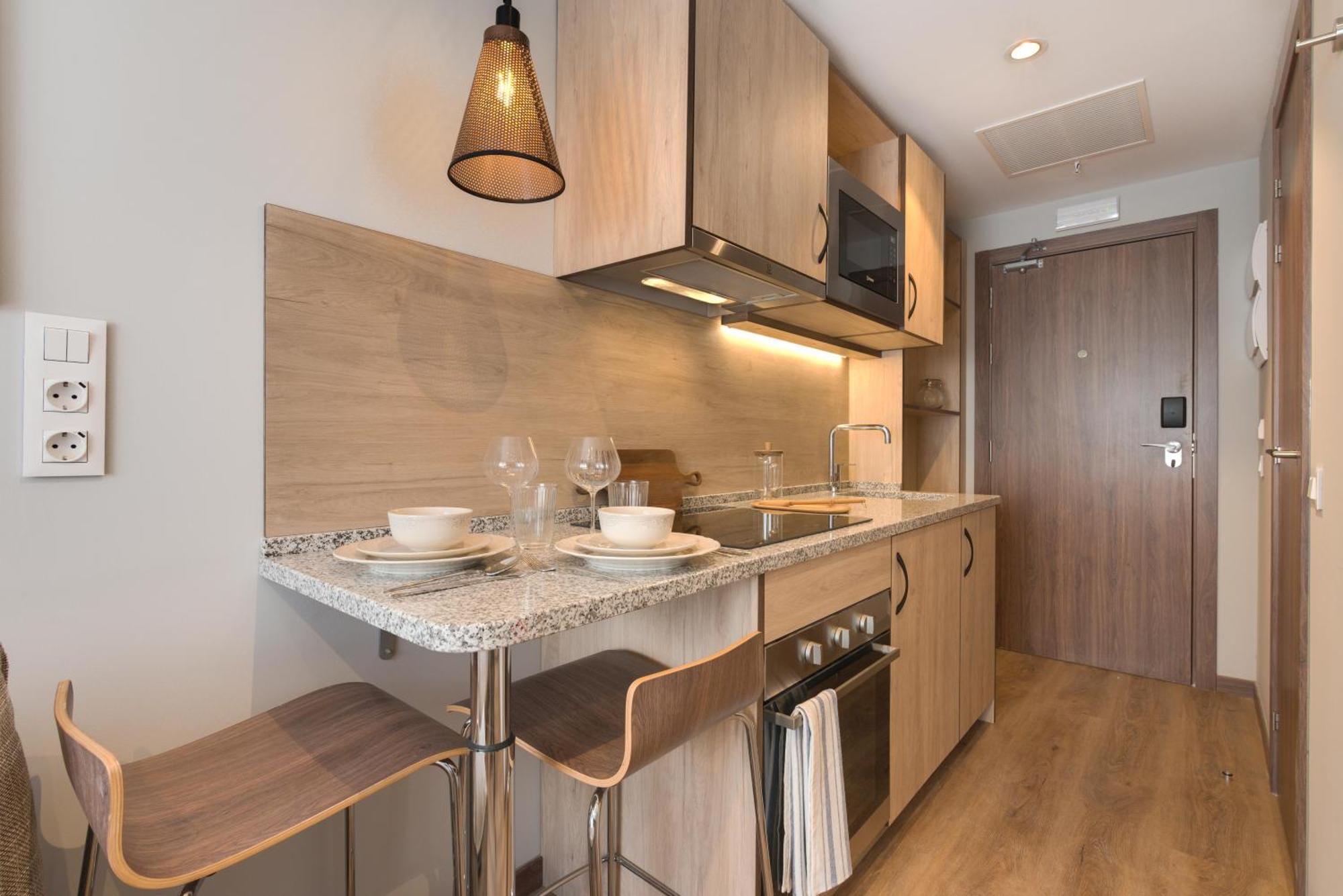 Livensa Living Pamplona Albergue Juvenil Zewnętrze zdjęcie